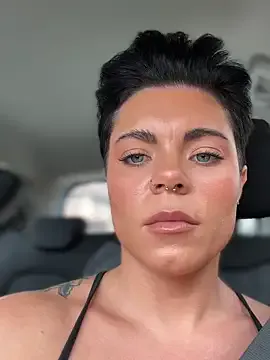 Helen_Vidall – webcam model profile photo Image 15