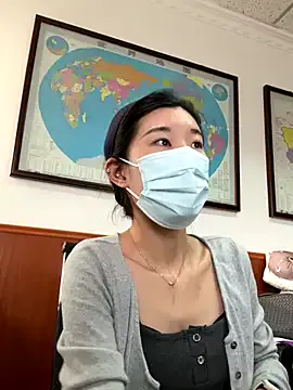 Cute-Simmi69 – webcam model profile photo Image 5