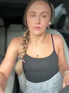 MarisaGrace – webcam model profile photo Image 10