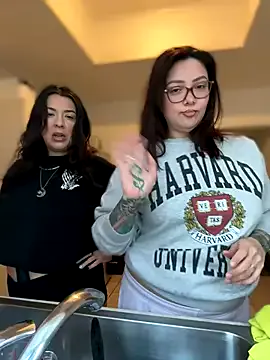 Bellacle – webcam model profile photo Image 3