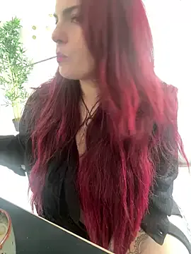 carolineford – webcam model profile photo Image 15