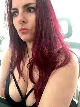 carolineford – webcam model profile photo Image 19