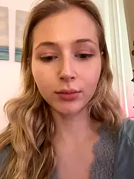 HannaMo – webcam model profile photo Image 13