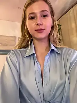 HannaMo – webcam model profile photo Image 4