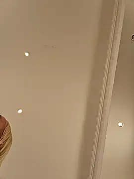 GabyCastellanos – webcam model profile photo Image 18