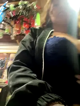 SherineNorth – webcam model profile photo Image 11