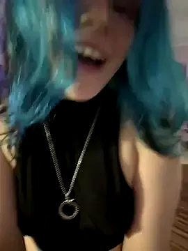 SherineNorth – webcam model profile photo Image 13