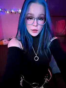 SherineNorth – webcam model profile photo Image 19