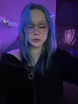 SherineNorth – webcam model profile photo Image 2