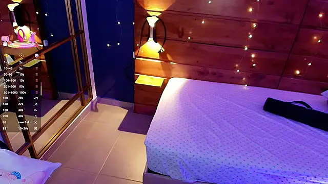 LeyahSummer – webcam model profile photo Image 16