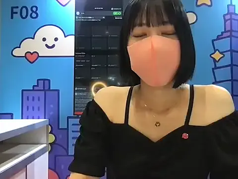 KateGale – webcam model profile photo Image 9