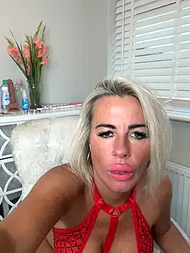 V-Hot-Sweti – webcam model profile photo Image 18