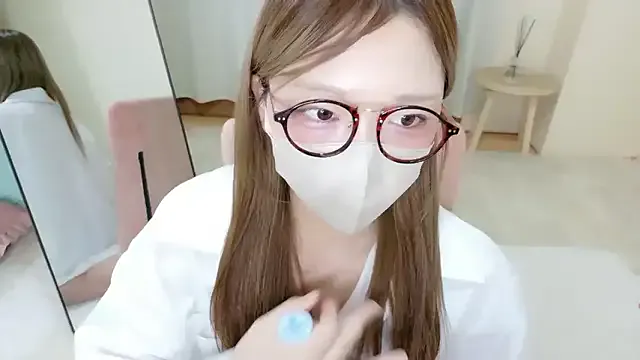 AdrianaAndrade – webcam model profile photo Image 9