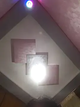 yuzukichi_jp – webcam model profile photo Image 17