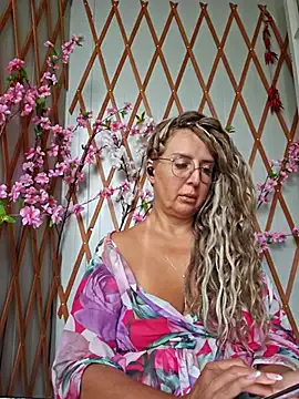 TokionaJoe – webcam model profile photo Image 17