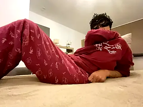 RuddyReyes – webcam model profile photo Image 17