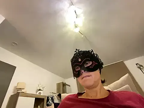 RuddyReyes – webcam model profile photo Image 19