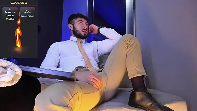 AlisonColemans – webcam model profile photo Image 4