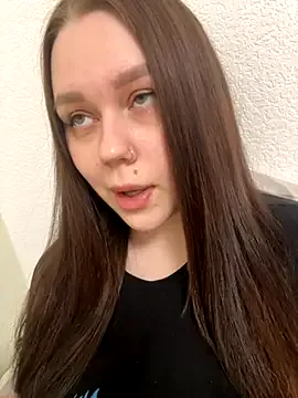 ROSE-ELEENA – webcam model profile photo Image 12