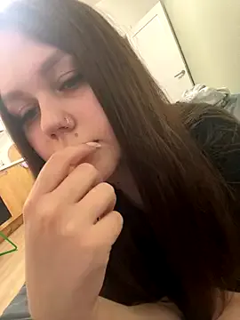 ROSE-ELEENA – webcam model profile photo Image 15