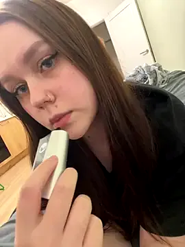 ROSE-ELEENA – webcam model profile photo Image 18