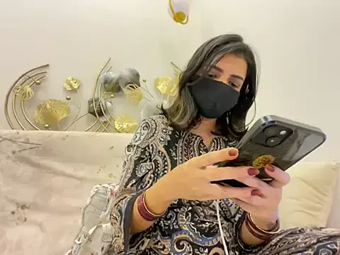 CatalinaDalessio – webcam model profile photo Image 13