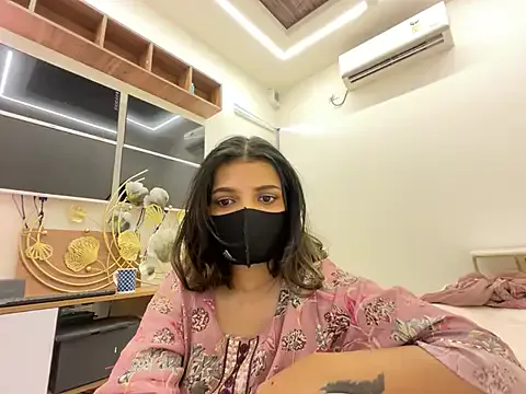 CatalinaDalessio – webcam model profile photo Image 2