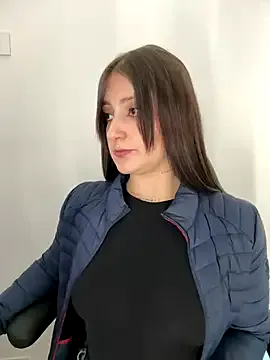 SherineNorth – webcam model profile photo Image 8