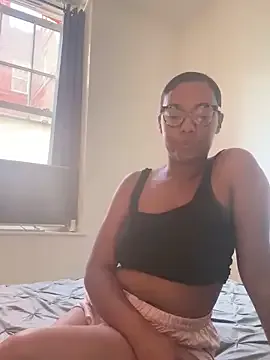 KendalVoos – webcam model profile photo Image 2