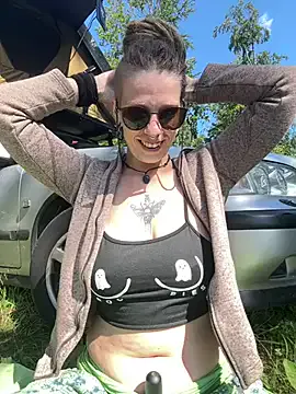 TessaMyst – webcam model profile photo Image 12