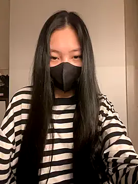 SpicyQueenX69 – webcam model profile photo Image 16