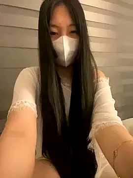 SpicyQueenX69 – webcam model profile photo Image 19