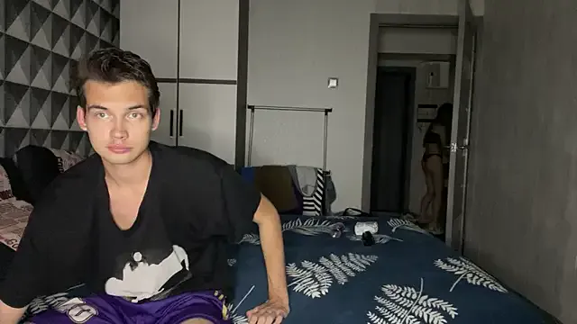 KellyHansen – webcam model profile photo Image 4