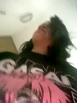 seraphine23 – webcam model profile photo Image 16