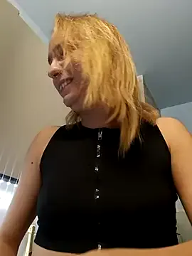 Hannahoff – webcam model profile photo Image 11