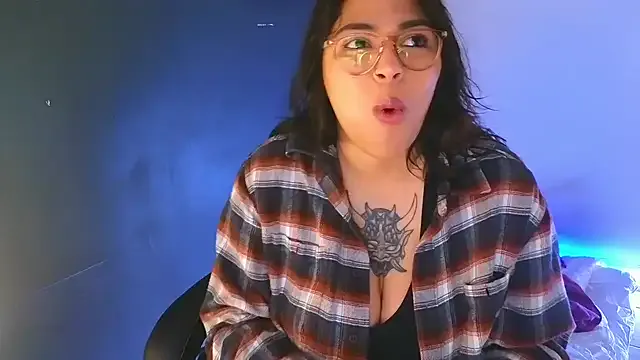 AbbyZanella – webcam model profile photo Image 4