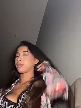 DelinaRose – webcam model profile photo Image 6