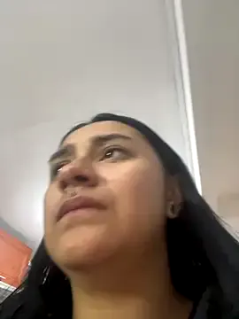 Dolce – webcam model profile photo Image 11