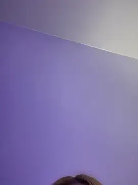 AishaHart – webcam model profile photo Image 7