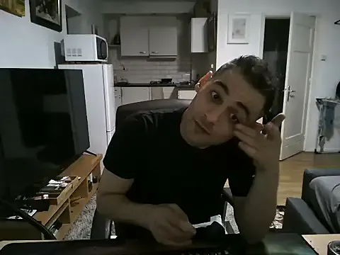 p6w_official – webcam model profile photo Image 9