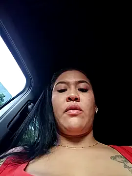 Dolce – webcam model profile photo Image 11