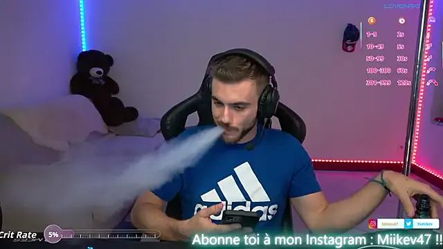 AyshaConnor – webcam model profile photo Image 8