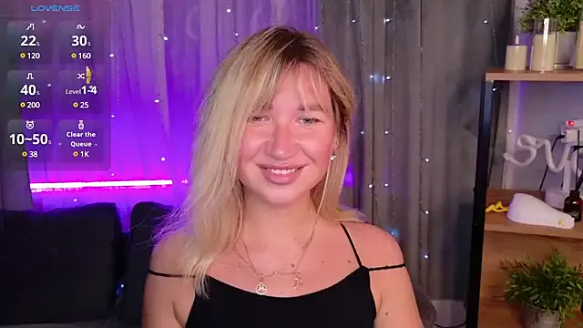 AdrianaAndrade – webcam model profile photo Image 3