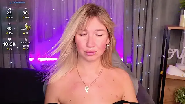 AdrianaAndrade – webcam model profile photo Image 7