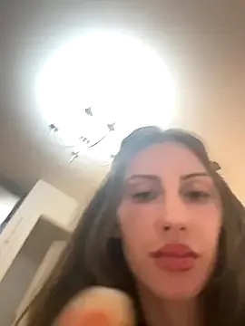 KateGale – webcam model profile photo Image 12