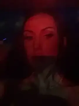 KateGale – webcam model profile photo Image 16