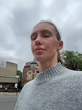 KateGale – webcam model profile photo Image 8