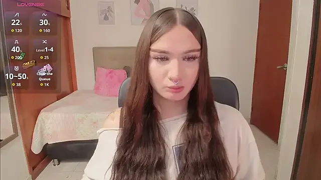 Dolce – webcam model profile photo Image 19