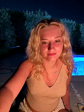 JessieLiu – webcam model profile photo Image 3