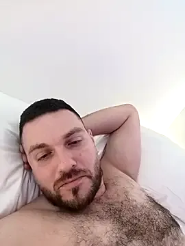 EmiraMiller – webcam model profile photo Image 2